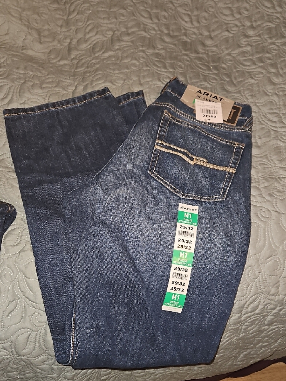 Ariat M1 Vintage Straight Leg Jeans in Dark Blue with Contrast Stitch - Picture 5 of 5